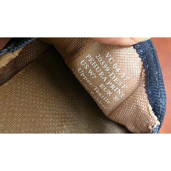 Olukai Women's Slip-On Floral Canvas Shoes Size 7 Navy & Light Blue - Picture 8 of 8